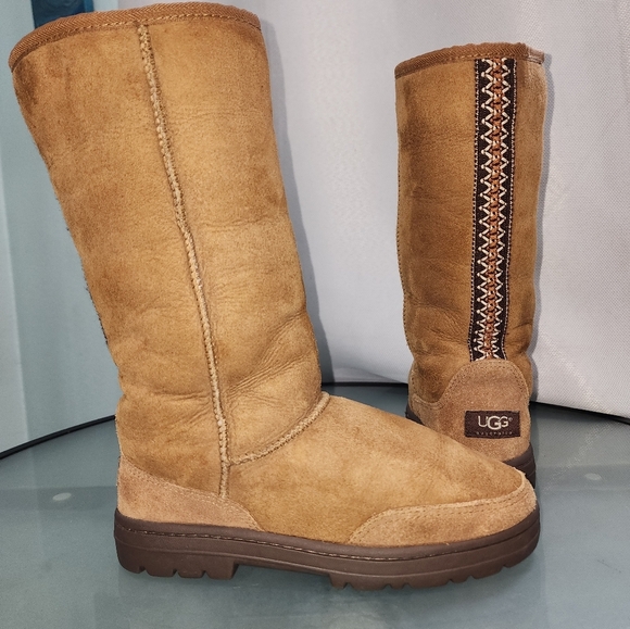 UGG Ultimate Tall Braid Boot Women Size 7 W - Picture 13 of 13
